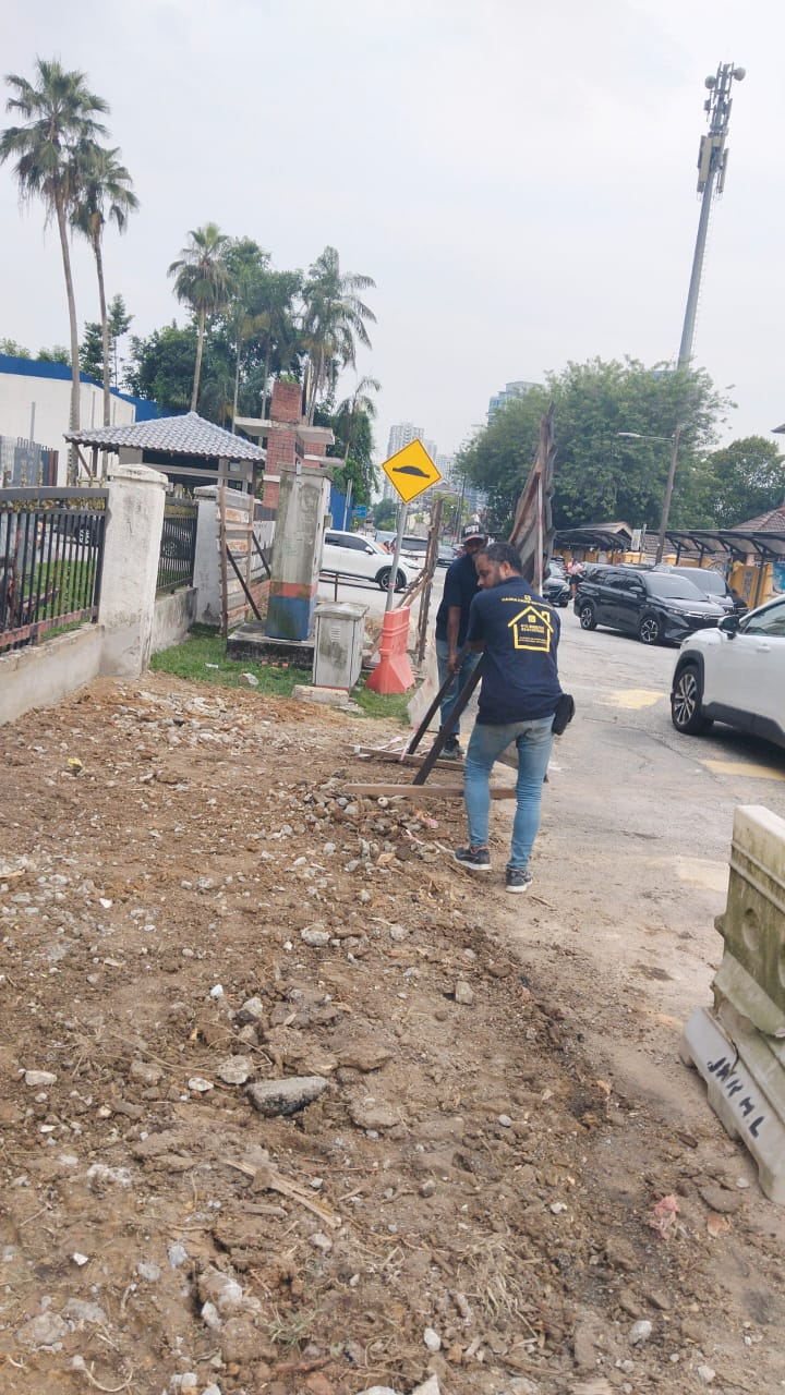 Kerja Renovasi Pagar Bukit Kiara
